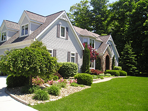 Landscapers and Lawncare Services in Columbus, KS